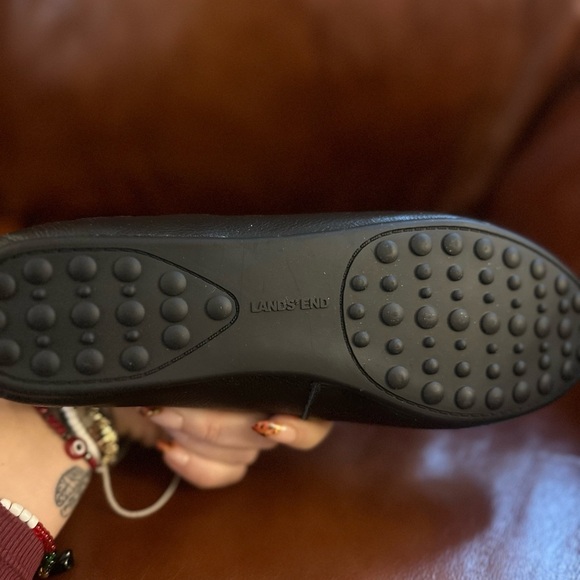 Lands’ End Black Leather Loafers - Picture 6 of 6
